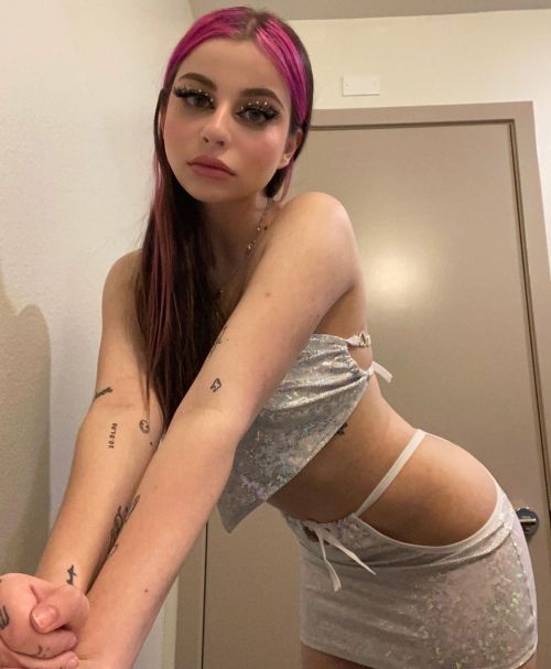 Ellise Gitas Photos Shared in Instagram 2020/06/20 3