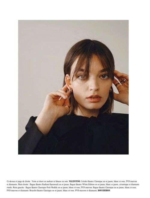 Emma Mackey for L