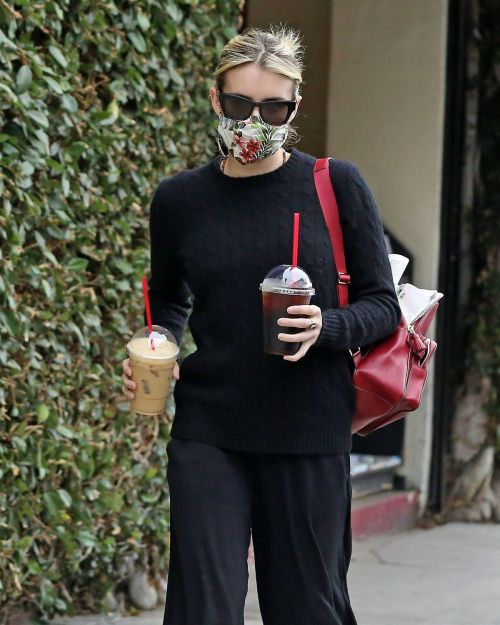 Emma Roberts Out for Coffee in Los Angeles 2020/06/05 2