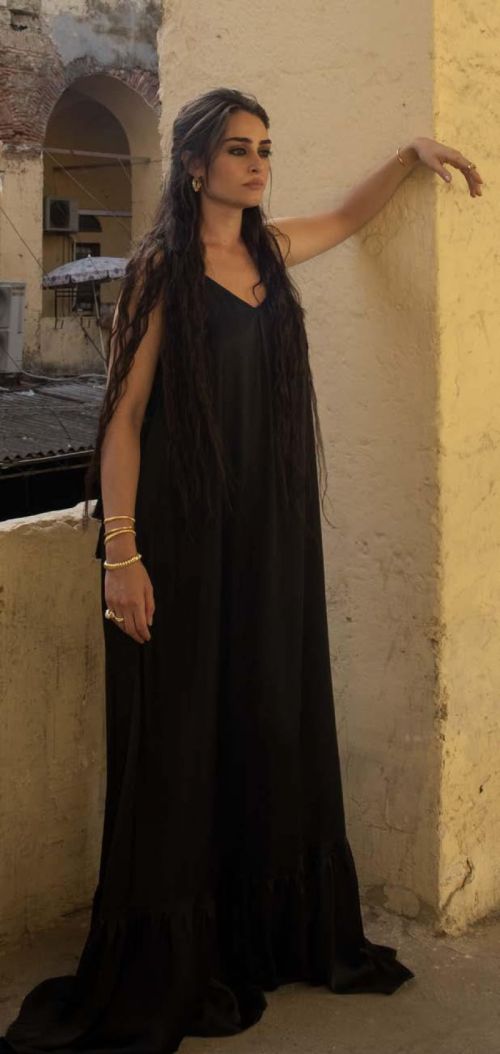 Esra Bilgic in Hello! Magazine, Pakistan Digital Issue June 2020 4