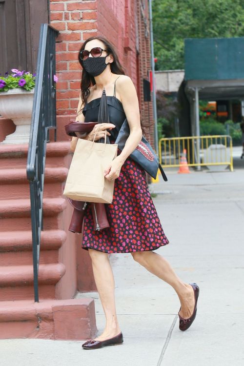Famke Janssen Out and About in New York 2020/06/15