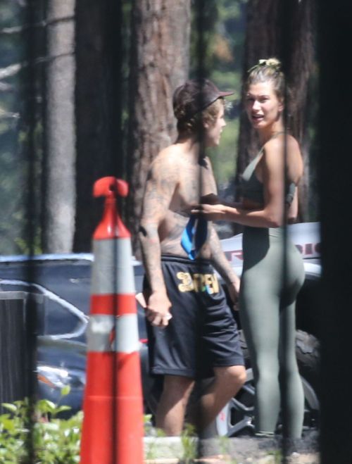 Hailey and Justin Bieber Working Out in Lake Tahoe 2020/06/13 5