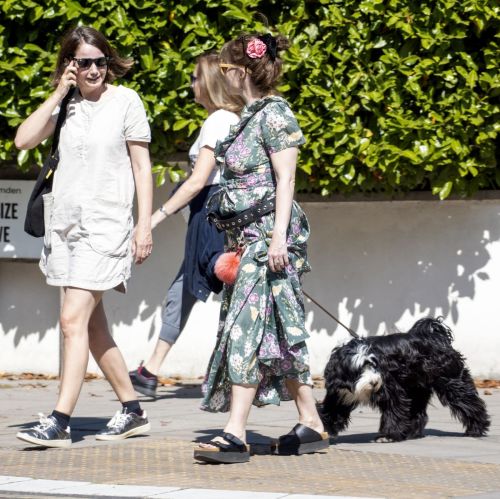 Helena Bonham Carter Out with her friends in London 2020/06/01