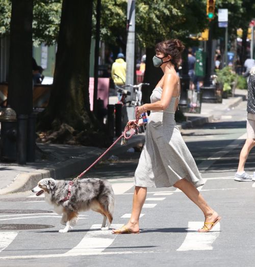 Helena Christensen Out with Her Dog in New York 2020/06/14