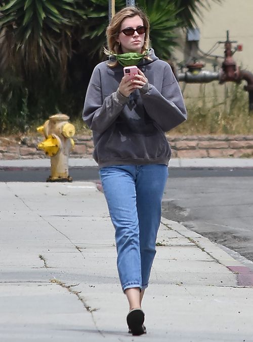 Ireland Baldwin Out and About in Los Angeles 2020/06/02 2