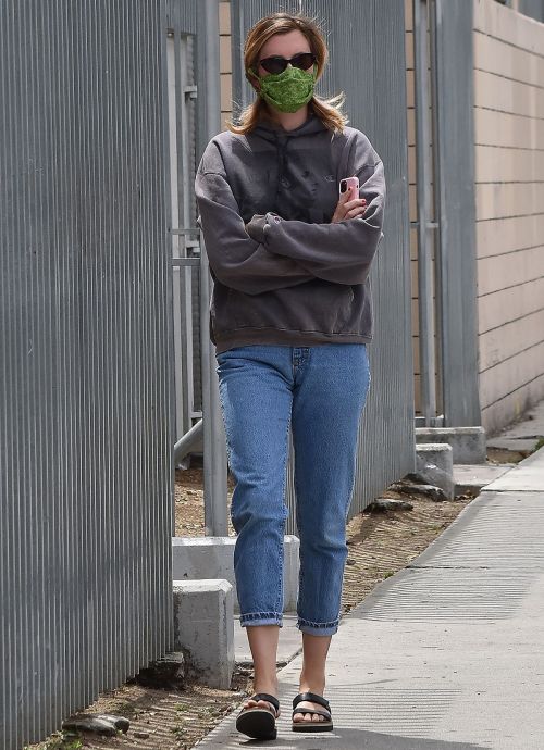 Ireland Baldwin Out and About in Los Angeles 2020/06/02 4