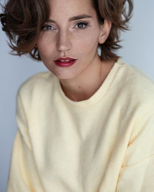 Janina Schiedlofsky Hot Photoshoot Pictures, 2019/2020 5