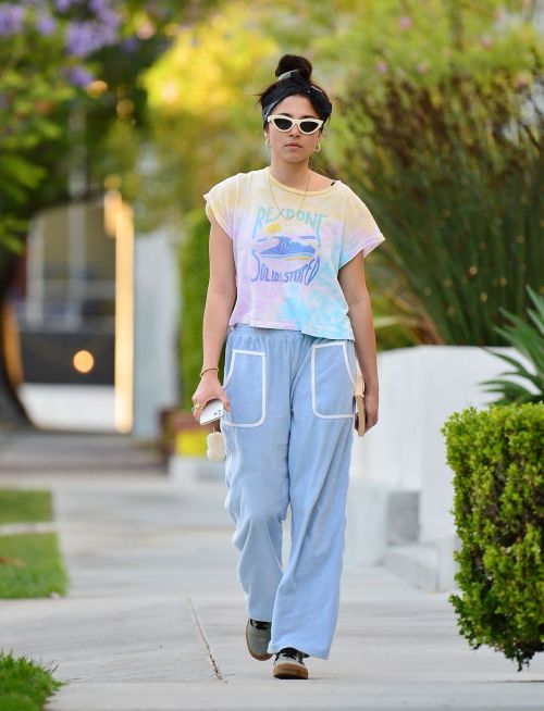 Jessica Gomes Out and About in Los Angeles 2020/06/08 6