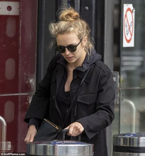 Jodie Comer Out and About in Liverpool 2020/06/01 7
