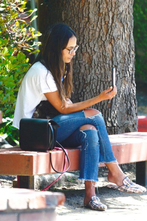 Jordana Brewster at a Park in Los Angeles 2020/06/09 9