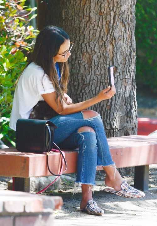 Jordana Brewster at a Park in Los Angeles 2020/06/09 12