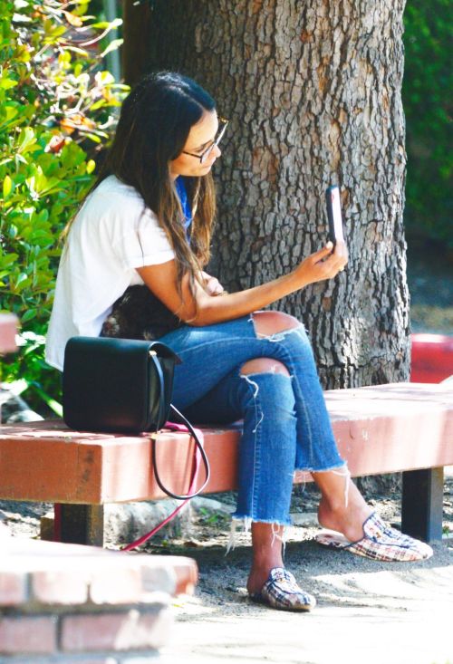 Jordana Brewster at a Park in Los Angeles 2020/06/09 2