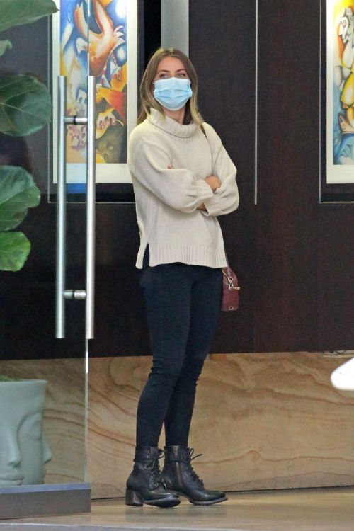 Julianne Hough Out and About in Beverly Hills 2020/06/05 10