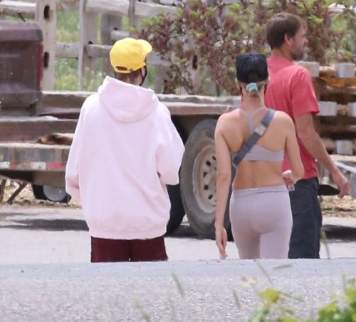Justin Bieber and Hailey Bieber on Vacation in Utah 2020/06/05 7