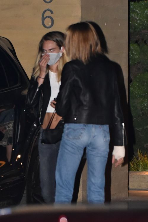 Kaia Gerber and Cara Delevingne Out for Dinner at Nobu in Malibu 2020/06/09 2