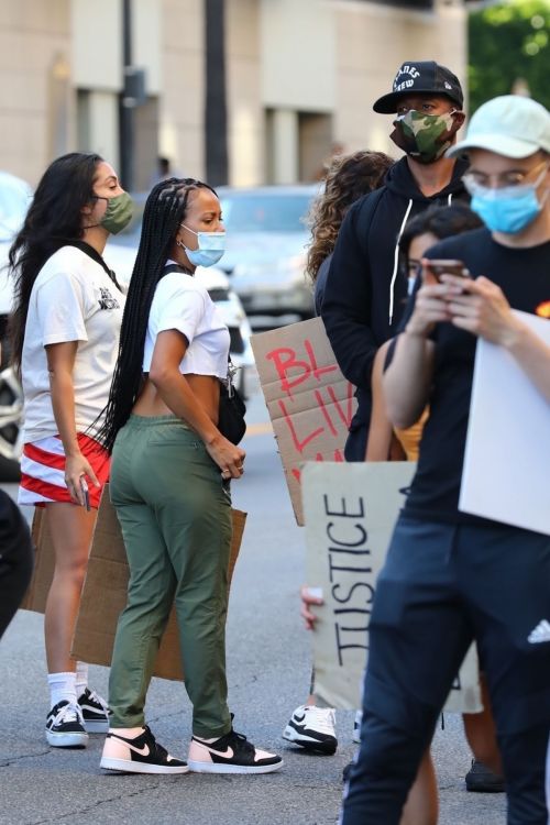 Karrueche Tran at Black Lives Matter Protest in Los Angeles 2020/06/07 1