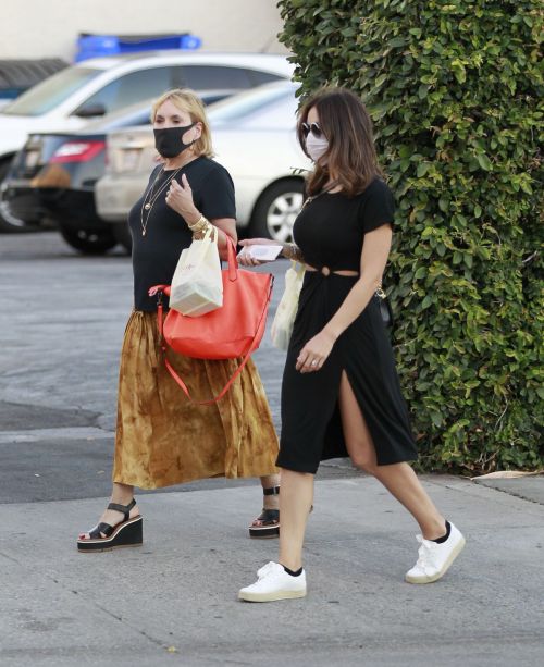 Katharine McPhee at Il Pastaio in Beverly Hills 2020/06/11 4