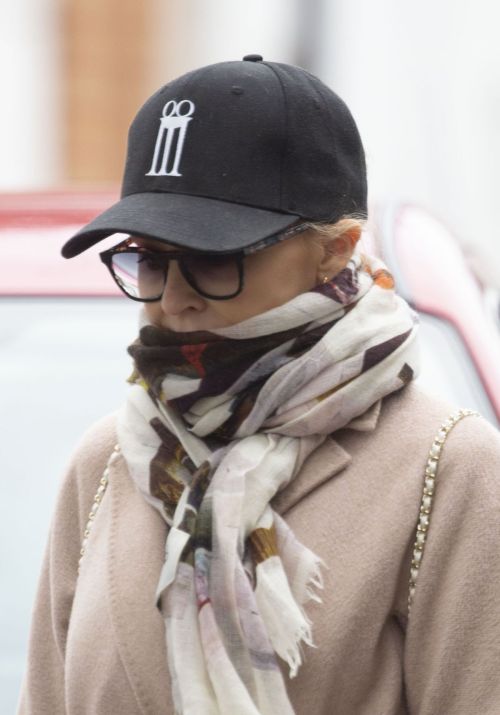 Kylie Minogue Out and About in Chelsea 2020/06/08 4