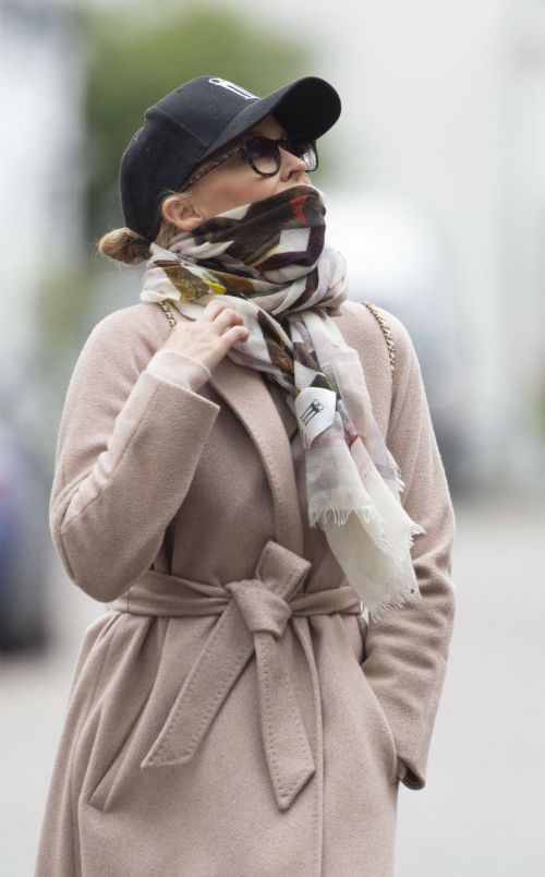 Kylie Minogue Out and About in Chelsea 2020/06/08 10