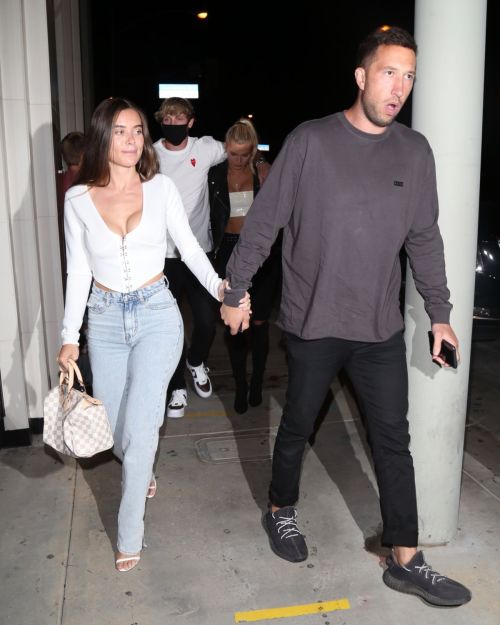 Lana Rhoades Out for Dinner in West Hollywood 2020/06/13 2
