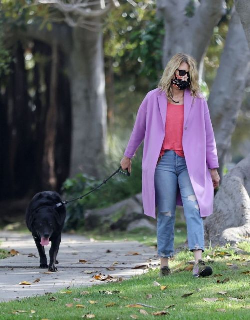 Laura Dern Out with Her Dog in Pacific Palisades 2020/06/02 2