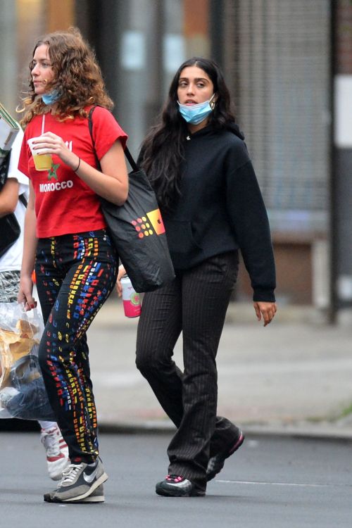 Lourdes Leon Out and About in New York 2020/06/18 8