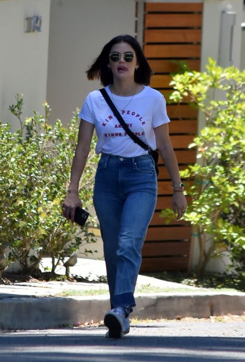 Lucy Hale in Denim Out in Studio City 2020/06/09 3