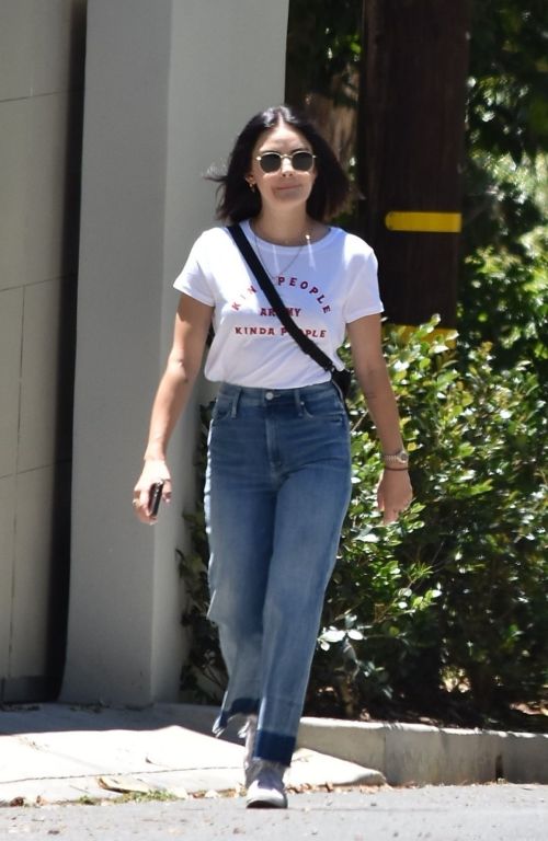 Lucy Hale in Denim Out in Studio City 2020/06/09 6