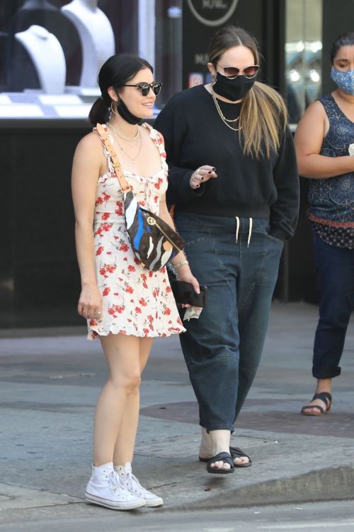 Lucy Hale Out at Jewelry District in Los Angeles 2020/06/10 5