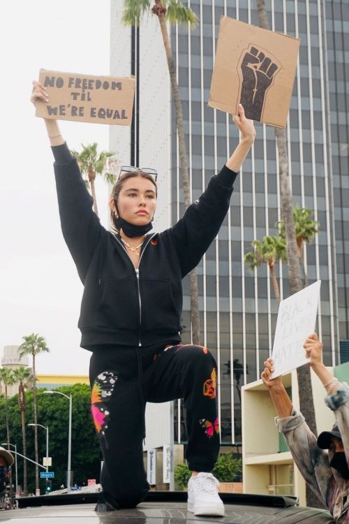 Madison Beer at Black Lives Matter Protest in Los Angeles 2020/06/01 3