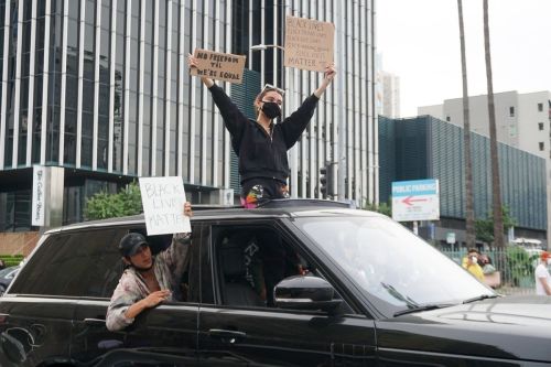 Madison Beer at Black Lives Matter Protest in Los Angeles 2020/06/01 7