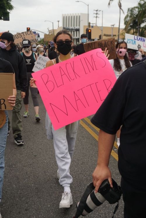 Madison Beer Out Black Lives Matter Protesting in Los Angeles 2020/06/05 14