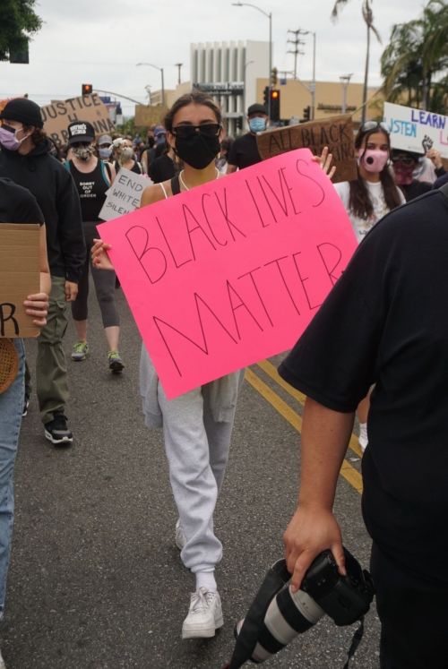 Madison Beer Out Black Lives Matter Protesting in Los Angeles 2020/06/05 5
