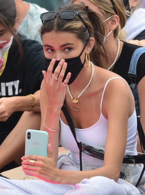 Madison Beer Out Black Lives Matter Protesting in Los Angeles 2020/06/05 18