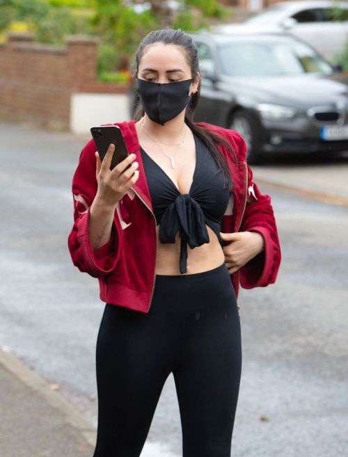 Marnie Simpson Out and About in Bedfordshire 2020/06/04 4