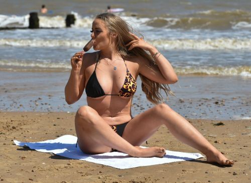 Megan Clarke in Black Fire Print Bikini on the Beach in Frinton 2020/06/02 14