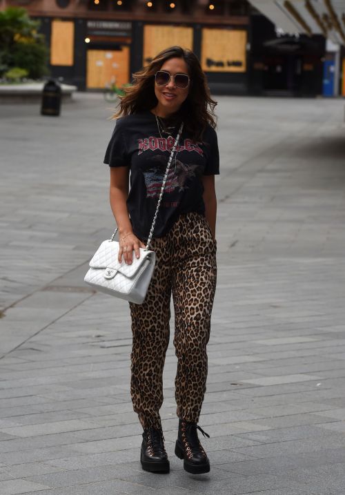 Myleene Klass Arrives at Global Radio in London 2020/06/05 3