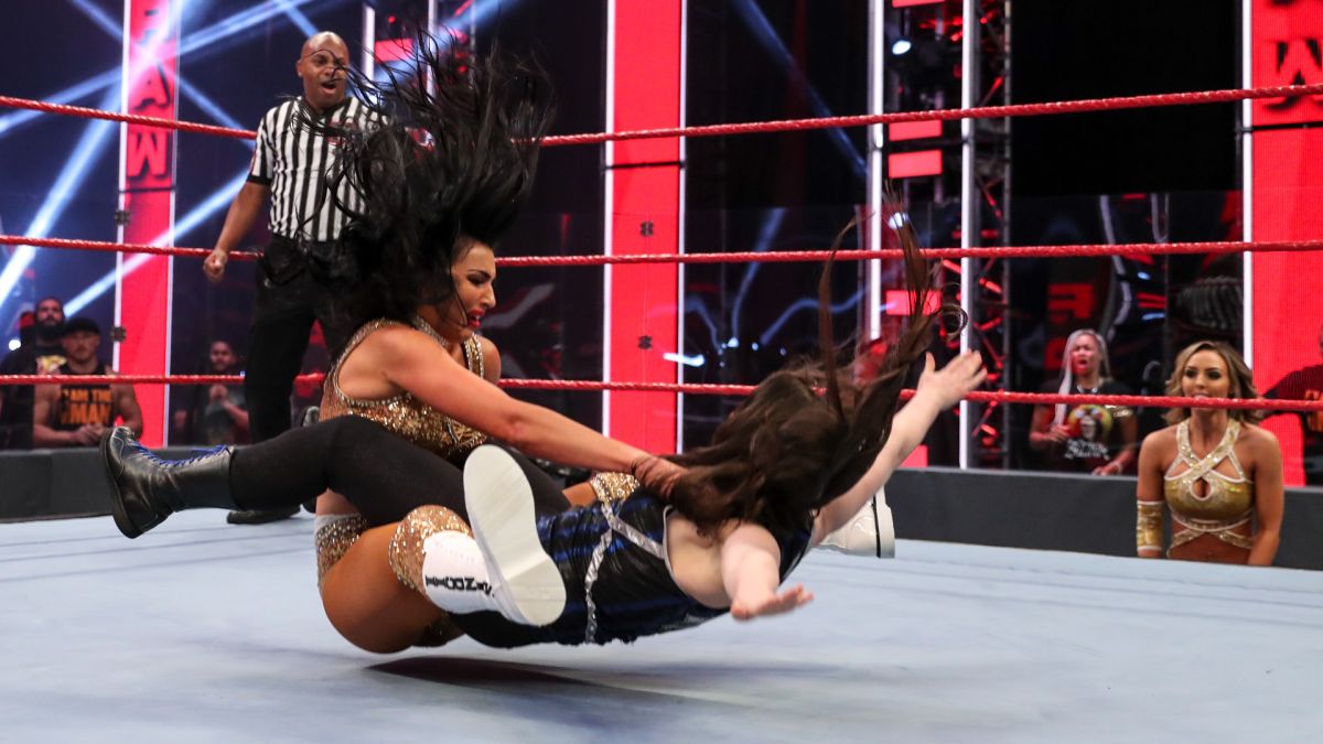 Nikki Cross vs. Billie Kay - Raw 2020/06/01