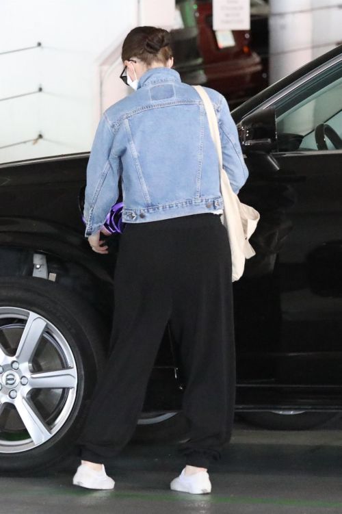 Rooney Mara Visits Her Doctor in Beverly Hills 2020/06/12 8