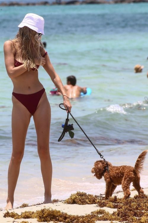 Roosmarijn de Kok in Bikini at a Beach in Miami 2020/06/10 5