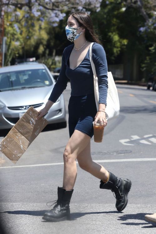 Scout Willis Out for Coffee in Hollywood 2020/06/14