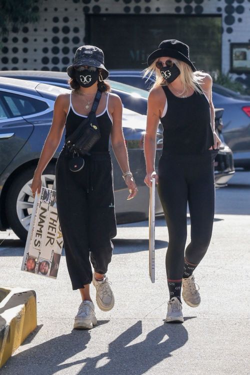 Vanessa Hudgens Out Protesting in Los Angeles 2020/06/07 11