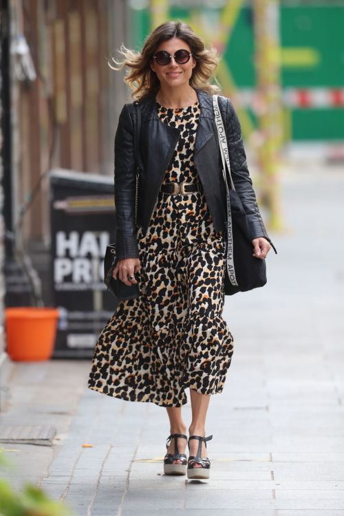 Zoe Hardman Arrives at Global Radio in London 2020/06/07 7