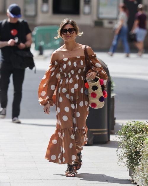 Zoe Hardman Leaves Heart Radio in London 2020/06/13 4