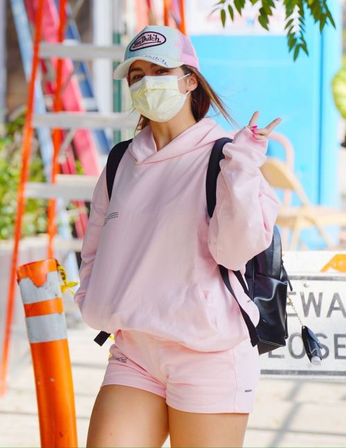 Addison Rae Heading to a Gym in West Hollywood 2020/09/25 6