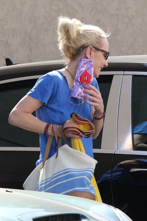 Anne Heche at DWTS Studio in Los Angeles 2020/09/20
