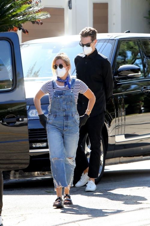Ashley Tisdale in Denim Overalls Out House Hunting in Los Angeles 2020/09/18
