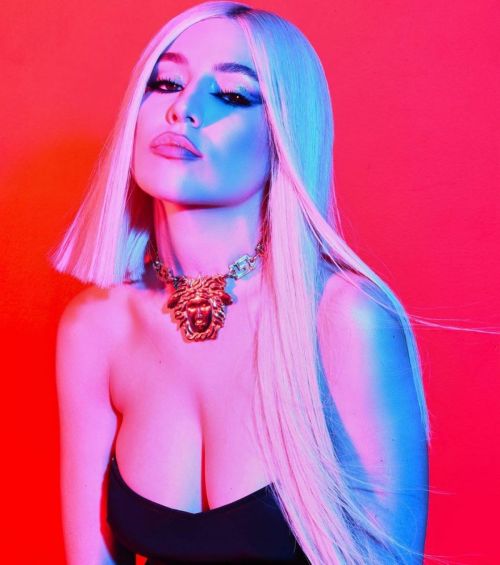 Ava Max Shared Instagram Photos 2020/09/20 1