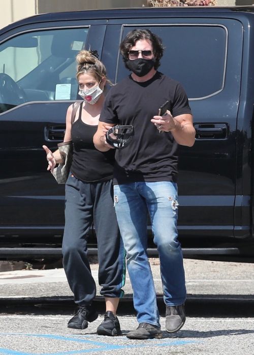 Denise Richards and Aaron Phypers Out in Malibu 2020/09/23 6