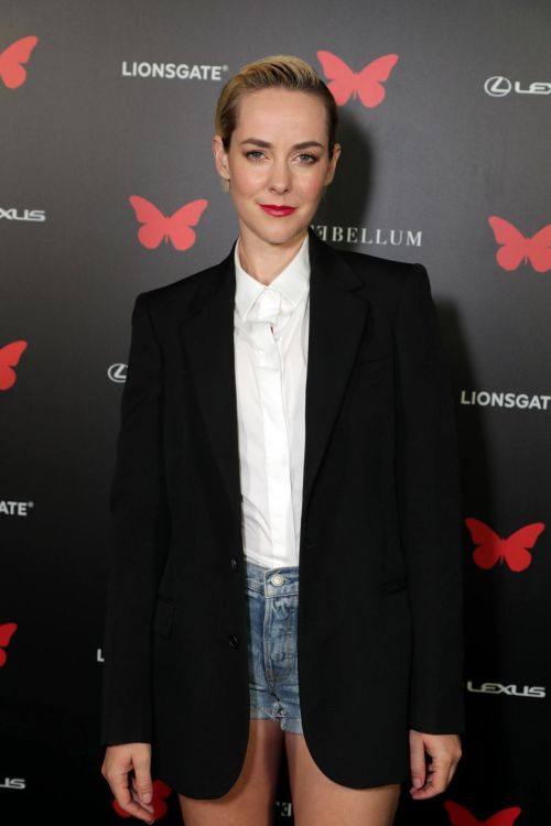 Jena Malone at Antebellum Rooftop Cinematic Experience at The Grove in Los Angeles 2020/09/14 6